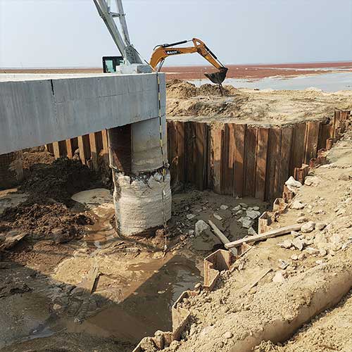 濟南鋼板樁打樁機施工需要什么技術？